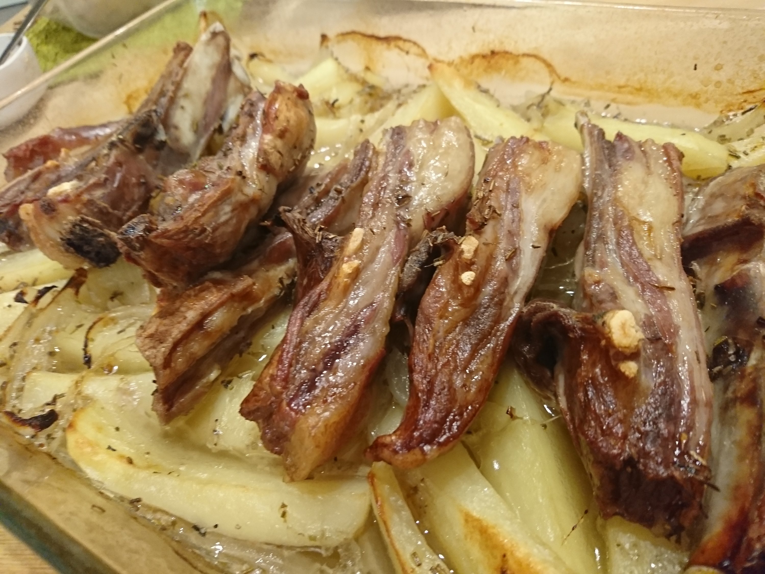 Poitrine d’agneau au four – La cuisine d'une pin-up